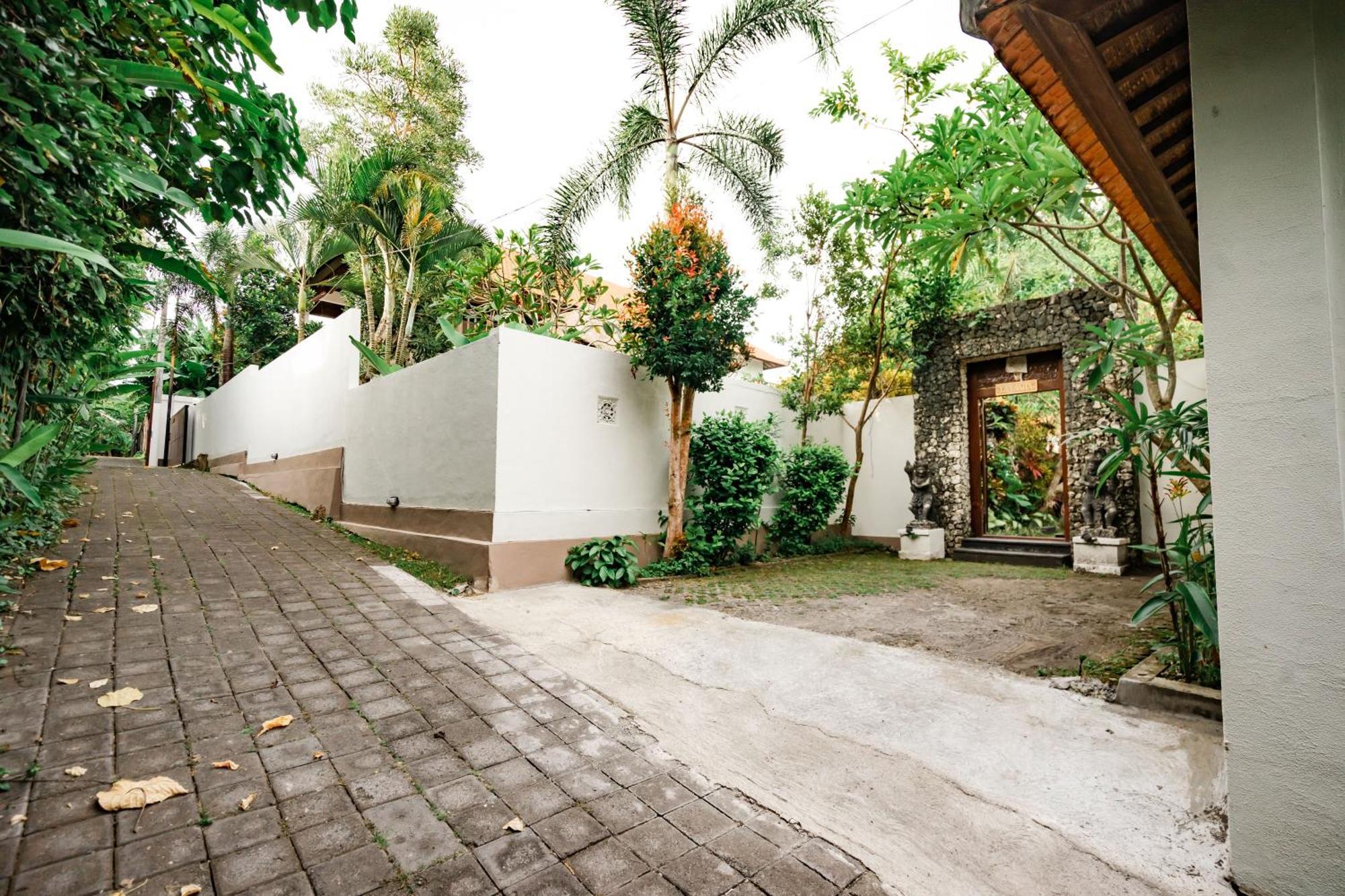 Villa Casa Margarita Bali à Canggu Extérieur photo